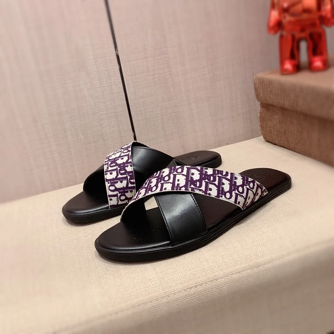 Slippers: New model factory price 220: 🎩🎩🔥🔥《Dior* 》【High·Version】Series of slippers, top purchasing agent🔍🔍Men's 2020 counters are on sale at the same time, imported from Italy, original selected cowhide, exquisite workmanship,), sole: (super comfortable) original factory special supply Original sole, ⚠️Exclusive double-layer movable molded sole, super comfortable⚠️, real shot 🎬The real thing is more beautiful🔍🔍original quality, you can go in and out of the counter at will, 266 positive code 38-44, long-term availability